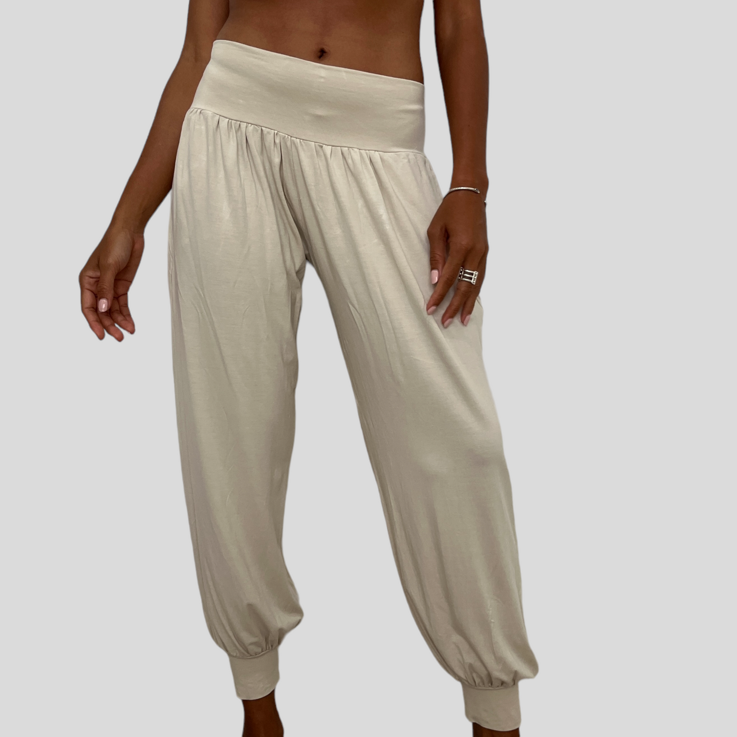 BAMBOO MANIS PANTS LONG / BEIGE