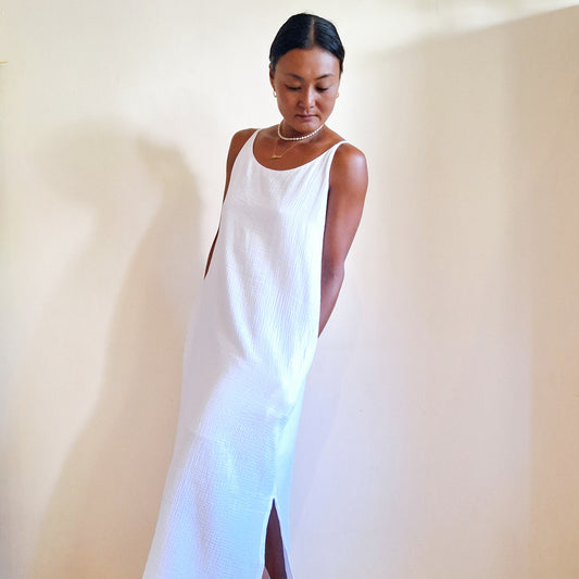 DRESS MATAHARI / WHITE