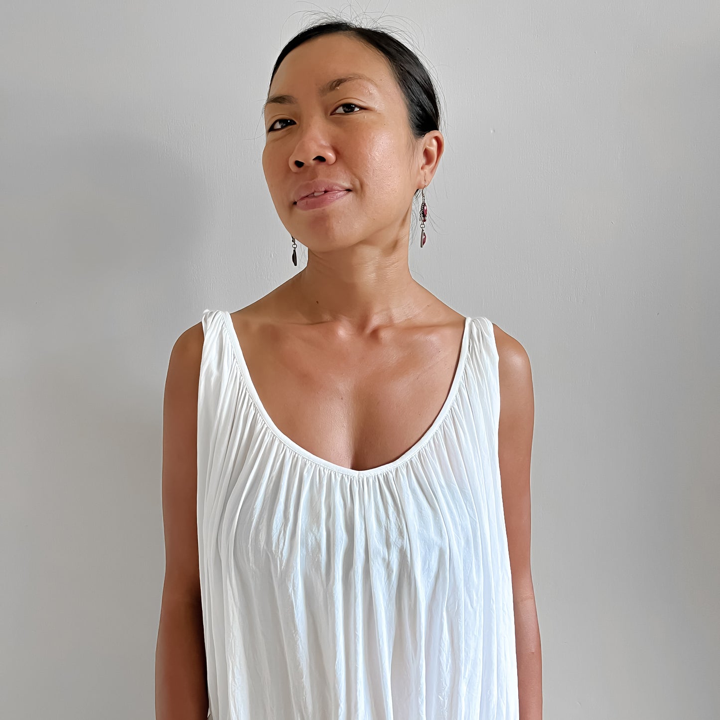 TOP CAHAYA / WHITE