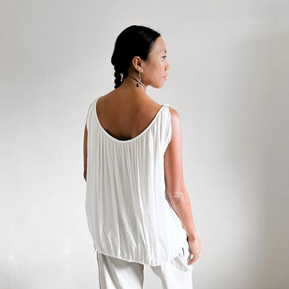 TOP CAHAYA / WHITE