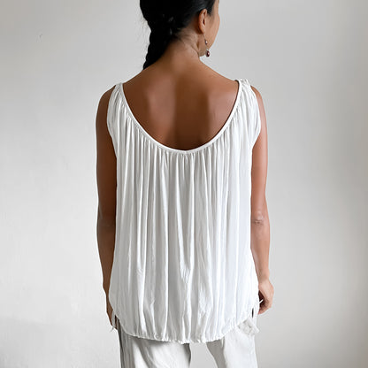 TOP CAHAYA / WHITE